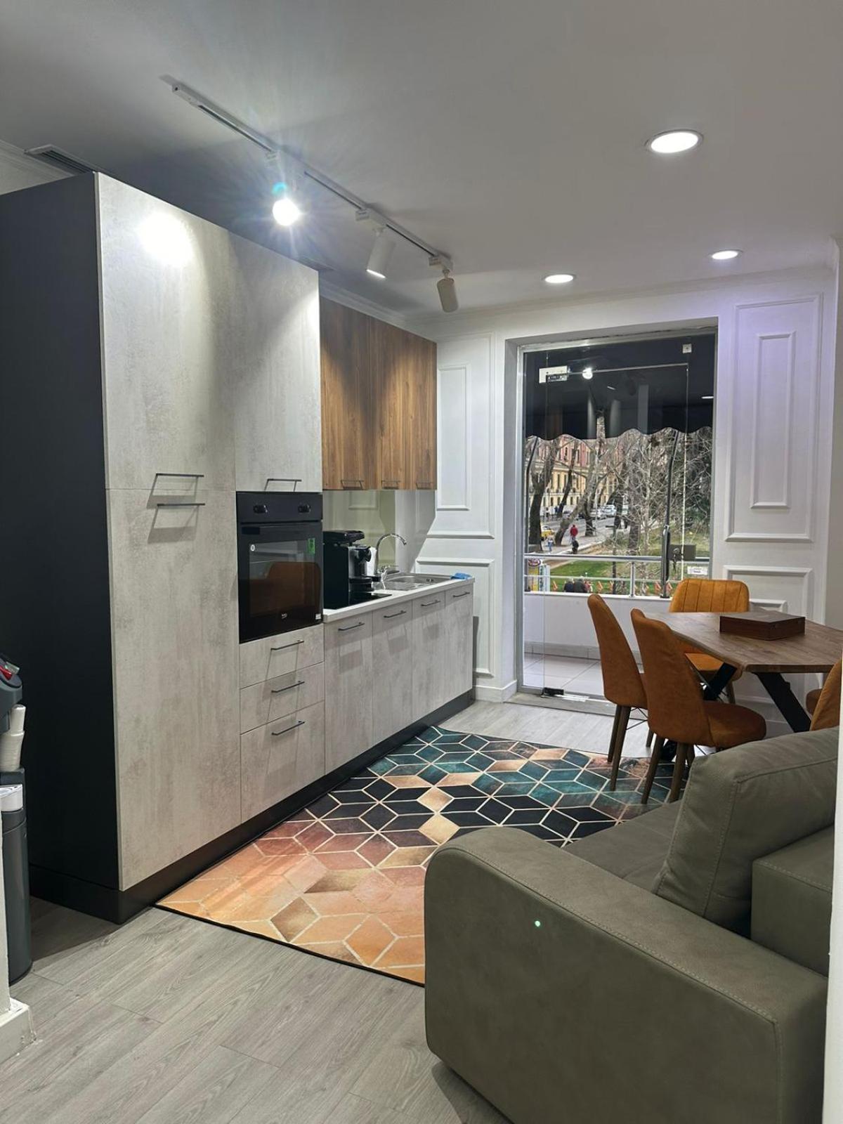 Park View Central Apartment تيرانا المظهر الخارجي الصورة