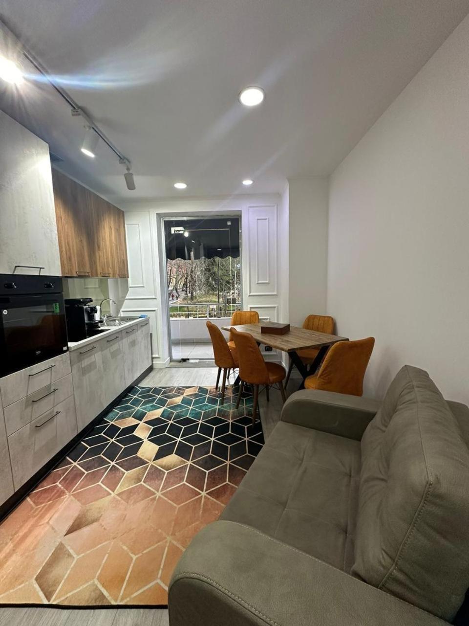 Park View Central Apartment تيرانا المظهر الخارجي الصورة